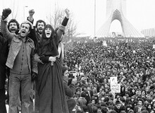 انقلاب ایران یک حرکت اجتماعی بود؟ پاسخ جامعه‌شناسان
