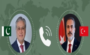 رایزنی تلفنی وزیران خارجه پاکستان و ترکیه درباره تحولات منطقه