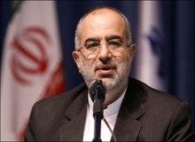 کنایه تلگرامی حسام‌الدین آشنا به مداحان؛ مشکل از آنجا آغاز شد که جایگاه‌ها جابه‌جا شد