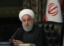 روحانی در جلسه ویدئو کنفرانس به همراه اعضا ستاد ملی کرونا +عکس