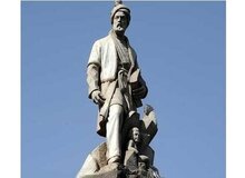 انتقاد یک مجسمه ساز به شست‌وشوی غیراصولی مجسمه فردوسی/ رفتاری که با مجسمه فردوسی شد، اولین نیست اما بدترین است