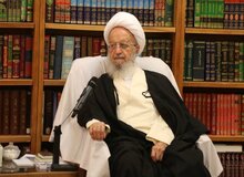 آیت الله مکارم: باید از تبلیغ فرقه‌های صوفیه جلوگیری شود
