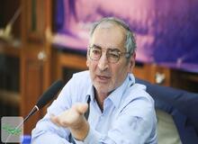 زیباکلام: برای مدافعین طب سنتی، موضوع بیش از آنکه طبابت باشد، ایدئولوژی است