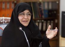 فاطمه آلیا: مجلس یازدهم با شام دادن نباید رئیس انتخاب کند/ بهتر است کسی در رأس امور مجلس قرار بگیرد که شائبه‌های مالی نداشته باشد