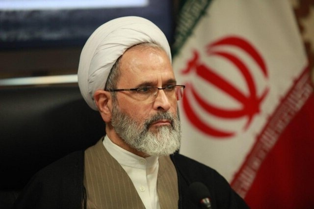 خطیب نماز جمعه قم: بی‌جهت اختاپوس رسانه‌ای دنیا متوجه جایی نمی‌شود