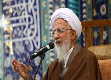 آیت الله جوادی آملی: چپ و راست کردن جامعه و ایجاد تفرقه یک سم مهلک است