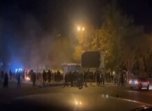 گزارش خبرگزاری وابسته به سپاه درباره حوادث شب گذشته در بوکان: اغتشاشگران دو فروشگاه را غارت کردند/ گرمخانه شهرداری را آتش زدند/ مردم با اغتشاشگران همراهی نکردند 