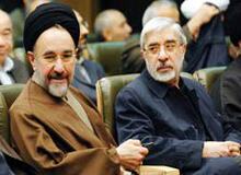 روایت ارگان رسانه‌ای نزدیک به محافل امنیتی از شنود جلسه میرحسین موسوی و مشاورانش: موسوی گفته بود من قماربازم نه ورق باز/ خاتمی دنبال براندازی نرم است و موسوی دل در گرو سخت/ موسوی قمارباز از ترس قطع ارتباط با آمریکایی‌ها به خودفروشی افتاده است