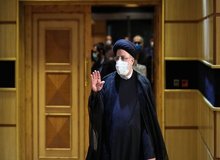 بنا به سفارش رهبری نمایندگان مجلس نباید به دنبال حضور در دولت رئیسی باشند/ نیکزاد تمایلی به حضور در کابینه رئیسی ندارد