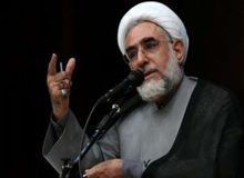 انتقاد از هیچ مقام و نهادی ممنوع نیست / سیاه ترین استبداد، استبدادی است که رنگ دینی داشته باشد
