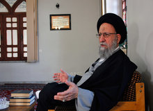 قدیمی‌ترین امام جمعه ایران؛ از اول هم با گذاشتن نرده در نماز جمعه مخالف بودم/در اختیار من نبود
