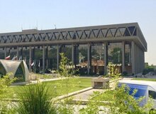 انتقاد روزنامه نزدیک به سپاه از  صداوسیما: چرامیزبان منتقدان غیر ساختارشکن نظام نیستید