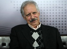 بیگدلی: ایران نباید خود را به دامن روسیه وچین بیندازند/ با این شرایط مسکو و پکن نمی توانند کاری برای تهران انجام دهند
