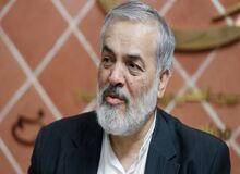 دعوای یزدی و آملی‌ لاریجانی شیطنت ضدانقلاب بود، سوءتفاهم بود که تمام شد/ 
اگر نامه عزیمت به نجف آقای‌ آملی لاریجانی صحت داشت، موضع آیت‌الله‌ یزدی موضع خوبی بود/  چرا بند کرده‌اید به خانه‌های آقای یزدی؟
