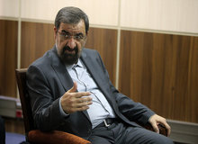 محسن رضایی: مشکلات اقتصادی امروز کشور تقصیر آقای روحانی است/ شاید برای آمریکا شرط گذاشتیم که کشورهای منطقه نباید سلاح اتمی داشته باشند