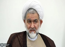 عضو کمیسیون قضایی و حقوقی مجلس: سگ نجس العین است و بوسیدن آن ولنگاری است مجازات ولنگارها بر اساس ماده ۶۳۸ قانون مجازات اسلامی تعزیر است/ طرح صیانت ما از آلمان و فرانسه دموکراتیک تر بود/ طرح صیانت حذف نشده به ما قول دادند دوباره فعال  شود