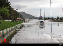 سخنگوی وزارت کشورآخرین وضعیت ‎کرمانشاه را تشریح کرد / با وجود قرار گرفتن در هسته مرکزی سامانه بارشی، در شهر کرمانشاه سیل و طغیان رودخانه ها نداشته ایم / روستاى گل سفید در شهرستان ‎روانسرتخلیه شده است 