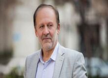 سفیر اسبق ایران در انگلیس: نمره سیاست خارجی دولت، با ارفاق ۲ است/ مدت‌هاست به همان برجام ۲۰۱۵ هم راضی شده‌ایم/ اسرائیل با حضور در کشورهای همسایه، ایران را دوره کرده است