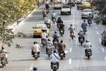 آغاز طرح برخورد با تخلفات موتور سواران در خطوط ویژه تهران
