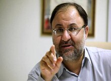 فعال اصولگرا: اگر حجاب آزاد شود، اعتیاد و قاچاق هم باید آزاد شود