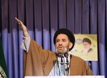 امام جمعه خرم آباد: شورای عالی امنیت ملی تغییرات بازدارنده در دکترین هسته‌ای را مورد بررسی قرار دهد /در  جلسه نمایندگان ولی‌فقیه درباره قصاص قاتلان رهبری موضوعات مهمی مطرح شد/خون‌خواهی رهبری تکلیف شرعی است