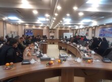  استاد دانشگاه ادیان و مذاهب قم: در حال شکست دادن دشمن در جنگ اقتصادی هستیم/ دشمن در شبکه‌های اجتماعی به دنبال تحمیل ارزش‌های غربی به خانوادهای ایرانی است
