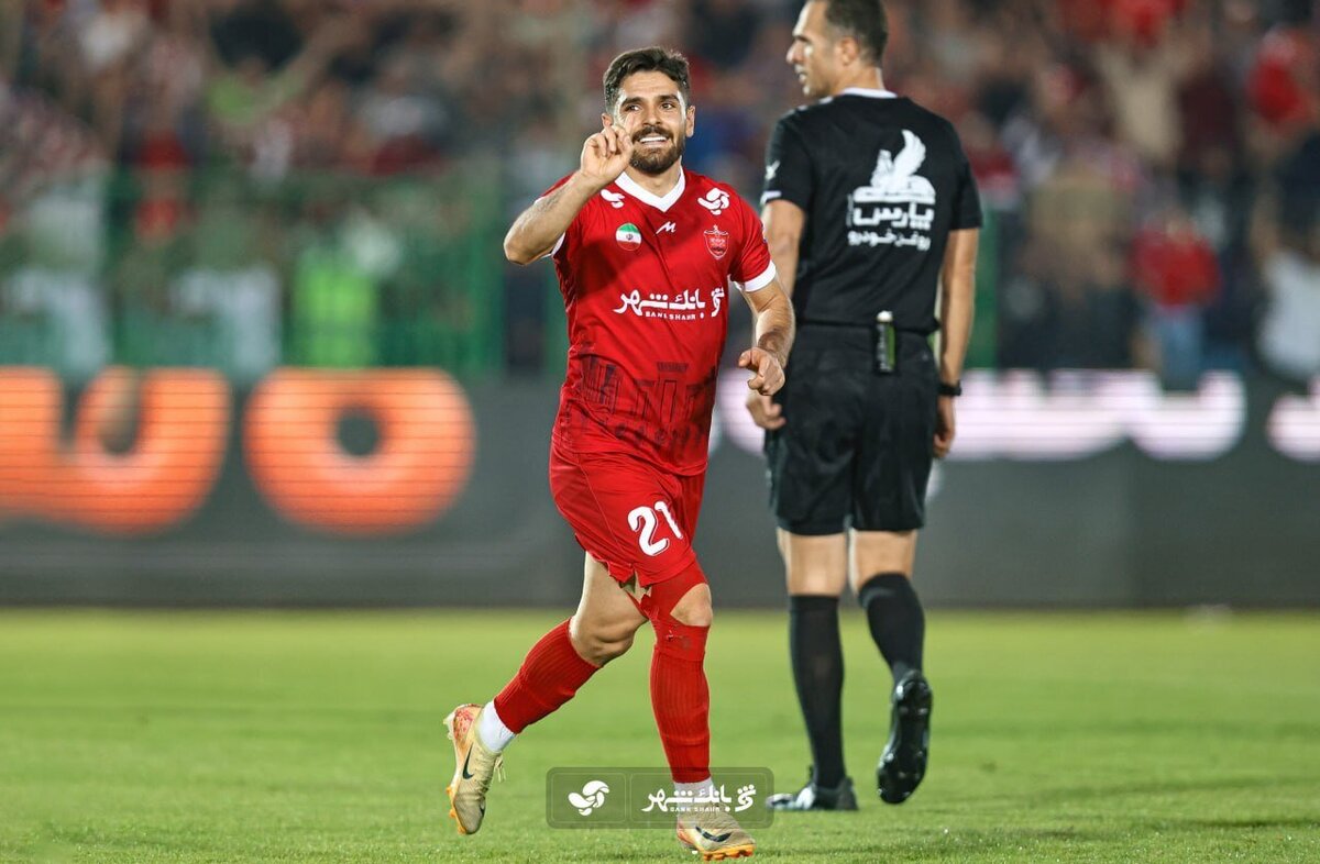 عکس| عذرخواهی ستاره جوان پرسپولیس پس از خراب کردن پنالتی!