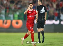 عکس| عذرخواهی ستاره جوان پرسپولیس پس از خراب کردن پنالتی!