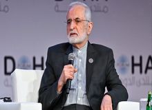 مشاور رهبری: نشانه‌ای از اینکه که تحولی در دیدگاه ترامپ رخ داده باشد، مشاهده نمی‌کنیم