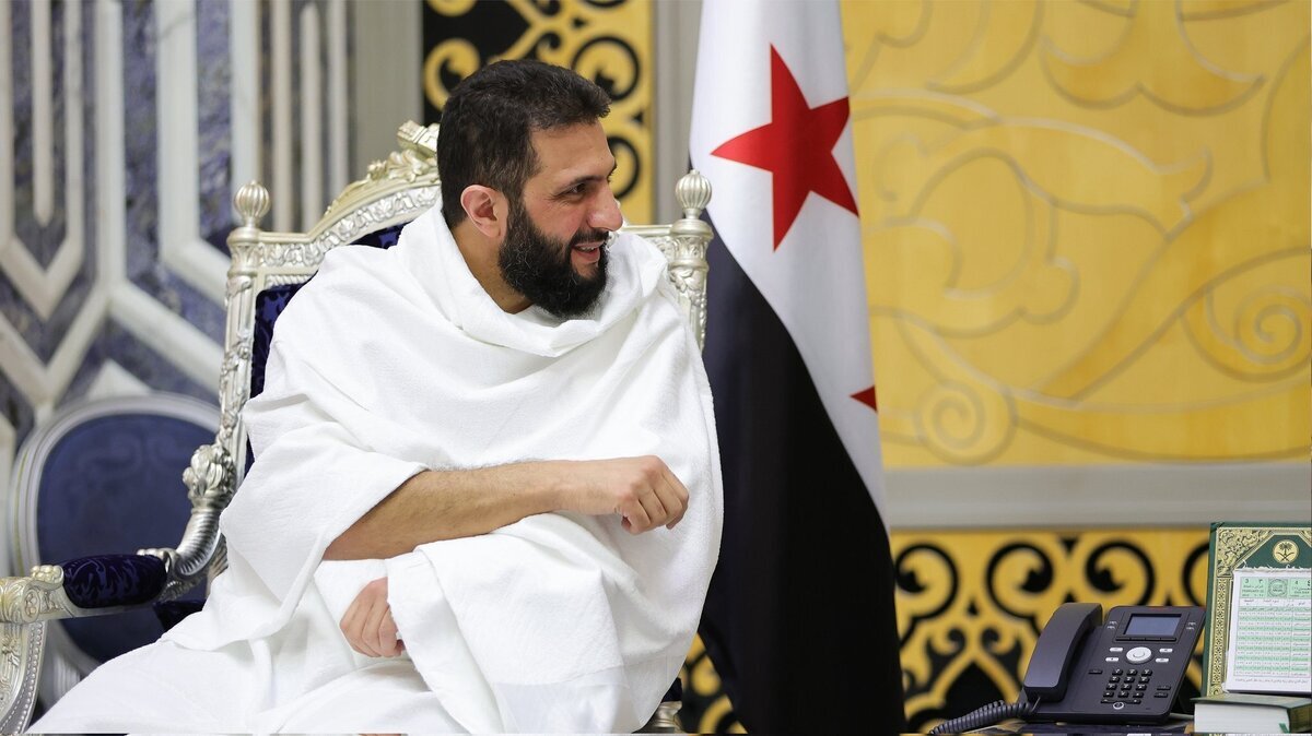 جولانی وارد کعبه شد + فیلم
