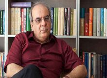 واکنش عباس عبدی به آمارهای متناقض درباره تولید واکسن کرونا: آیا از اول دروغ گفتید یا چیز دیگری در میان است؟ 