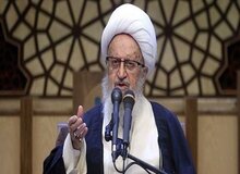 آیت‌الله مکارم‌شیرازی: بانک‌ها با وضعیتی که ایجاد کرده‌اند، مردم را بیچاره کرده و به خاک سیاه نشانده‌اند/ این رباخواری آشکار است که به نام قرض‌الحسنه انجام می‌شود
