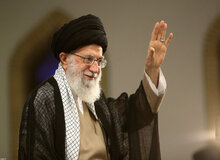 آیت الله خامنه ای: مردم از ابتکارهای پلیس در برخورد با منکرات استقبال می کنند
