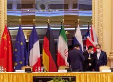 وندی شرمن: پیشرفت‌هایی در مذاکرات وین حاصل شده، ولی راه درازی باقی است/ تیم ما در یک هتل است و مذاکرات در یک هتل دیگر برگزار می‌شود
