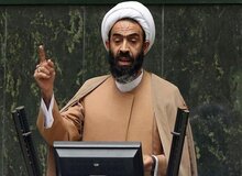 نماینده مجلس: دانشگاه آزاد باید شعبی را که کارایی ندارد، تعطیل کند / مگر خدا گفته که به هر قیمتی باید دانشگاه آزاد حفظ شود/ سال گذشته چند شعبه از دانشگاه پیام نور تعطیل شد
