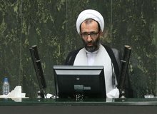 عضو هیئت رئیسه مجلس: نماینده معتاد و ترزیقی داشتیم که از خیابان جمع می کردند می آوردنش مجلس!