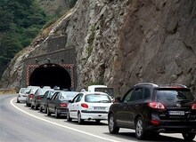ترافیک در جاده چالوس و هراز سنگین است 