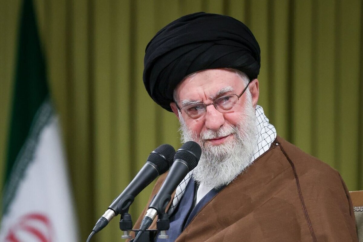 پیام رهبر انقلاب به کنگره ملّی «شهدای غریب اسارت»