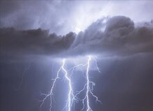 رگبار و رعد و برق در برخی نقاط تهران
