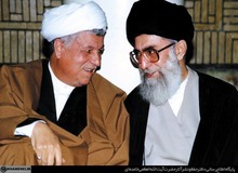 مخالفت آیت الله خامنه ای با تعریف خاتمی از معنی اصلاحات 