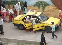 ۱۱۳هزار راننده سرویس شغل خود را از دست دادند/ شرکت‌های حمل و نقل دانش‌آموزی ورشکست شدند/ قیمت‌های عجیب و غریبی پیشنهاد می‌دهند