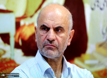 فرشاد مومنی: تعداد خانوارهای زیر خط فقر به ۱۰ میلیون رسیده است/ دولت با قیمت های کلیدی ارز، حامل های انرژی و نرخ بهره شوخی نکند/ سهم مالیات بر ثروتمندان، در لایحه بودجه ۱۴۰۱ دولت کمتر از ۱۰ درصد است
