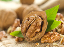 با مصرف گردو خوش اخلاق شوید!