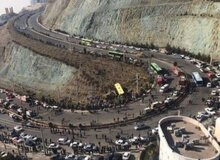 خانواده قربانیان دانشجویان دانشگاه آزاد مراسم یادبود را ترک کردند