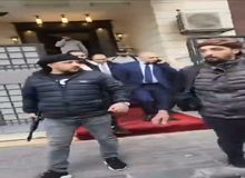 نخست وزیر سوریه تسلیم شد+فیلم