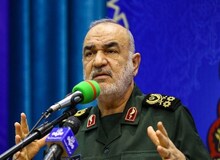 سردار سلامی: مهاجرت انبوه پرستاران و پزشکان دروغ است