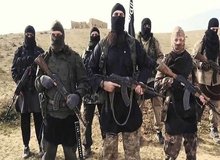 داعش مسئولیت قتل ۴ نیروی امنیتی سوریه در شهر رقه را بر عهده گرفت

