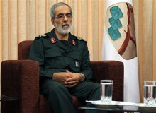 سردار نجات: باید پشت‌پرده فتنه‌های ۷۸، ۸۸، ۹۶ و ۹۸ را روشن کرد/ سرلشکر صفوی: دولتمردانی که با امام و رهبری همراهی کردند، عاقبت بخیر شدند
