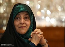 انقلاب موجب بالندگی و حضور پررنگ زنان شد