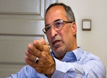 واعظ آشتیانی: سقف ۲-۳میلیاردی برای فوتبالیستها بگذارید؛ هرکس پول بیشتری خواست ترانسفر بشود